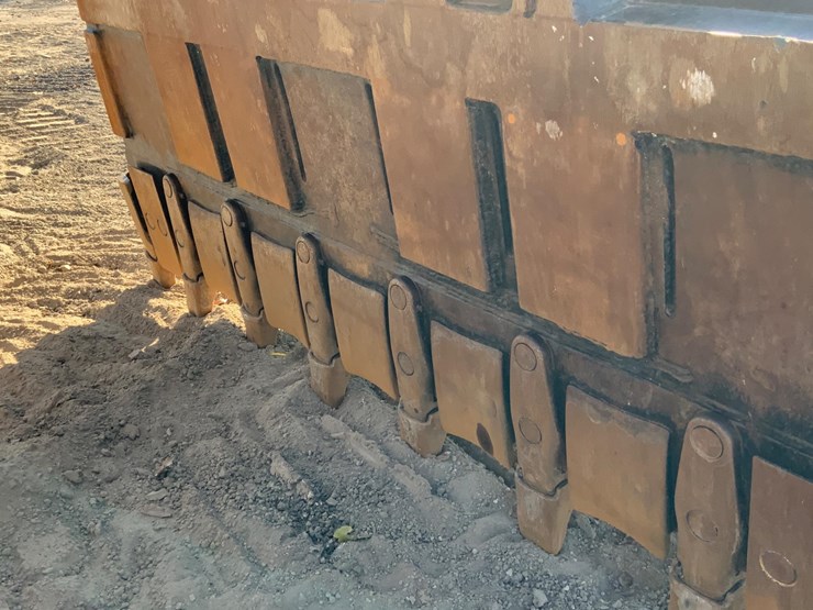 2005-caterpillar-963c-image-12