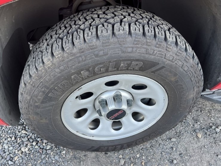 2012-gmc-yukon-image-15