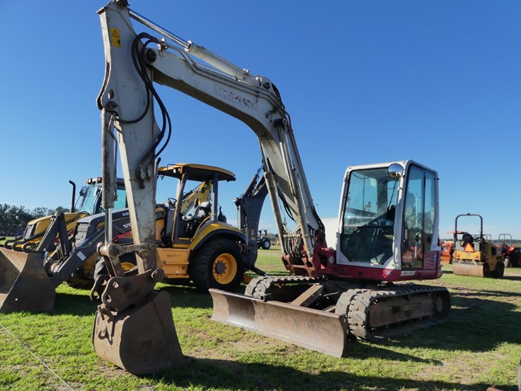 takeuchi-tb290-image-2