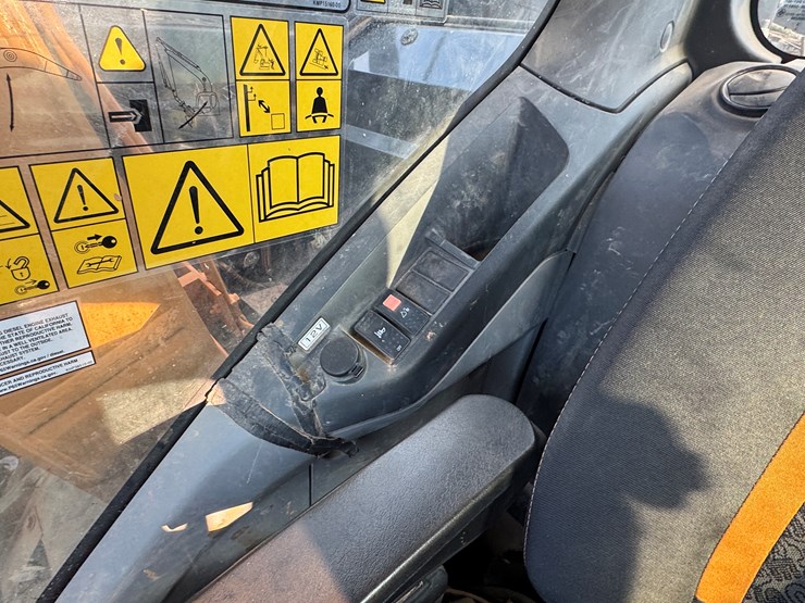 #2943-•-case-cx145sr-excavator-image-70