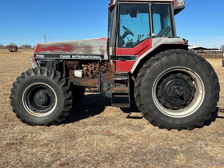 case-ih-7110-image-2