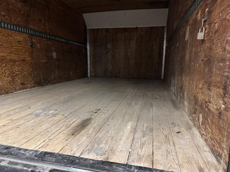 #2225-•-1996-chevrolet-box-truck-image-40