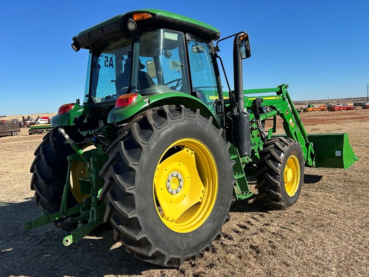 john-deere-6105e-image-28