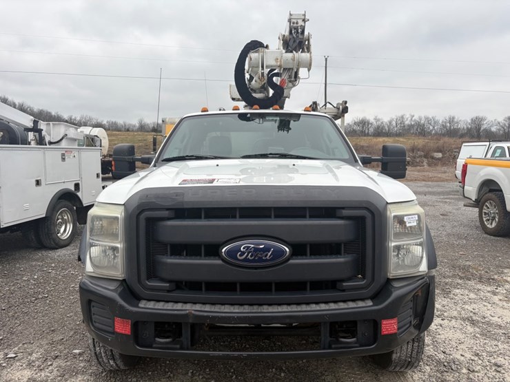 2012-ford-f550-xl-image-2