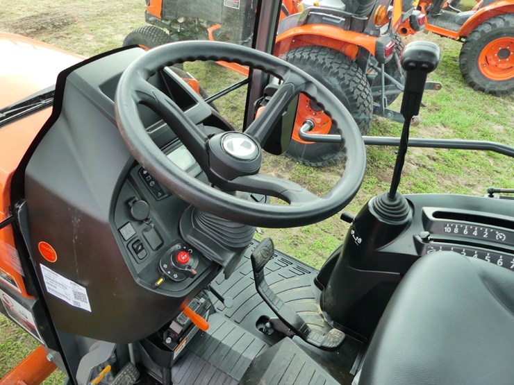 kubota-lx2620-image-12