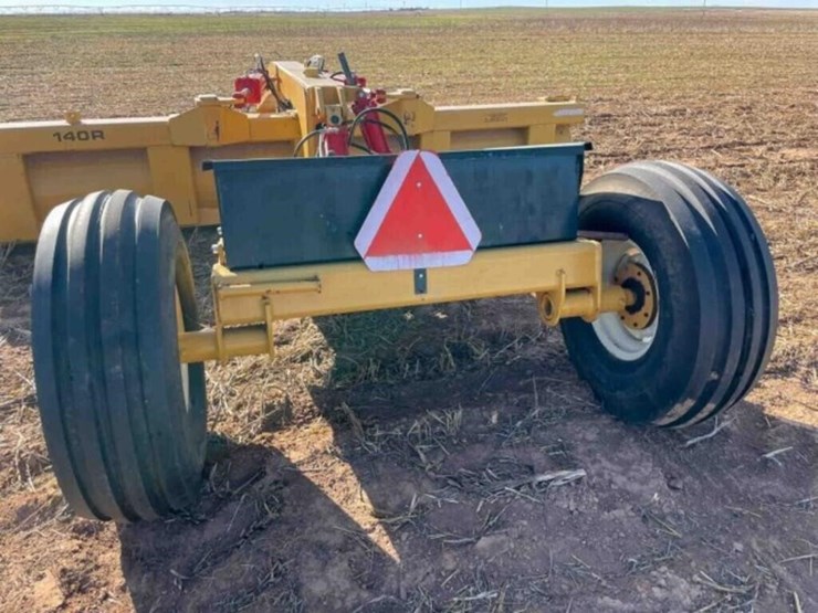 industrias-america-pull-scraper-image-12