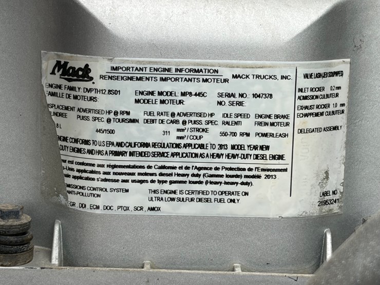 2014-mack-pinnacle-chu613-image-29