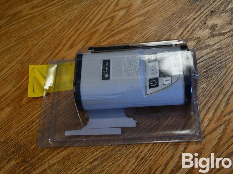 dickey-john-m-3g-moisture-tester-image-4