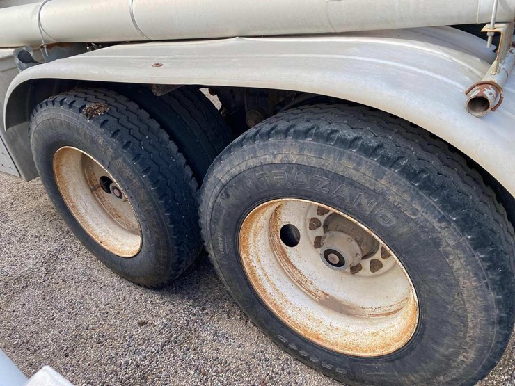 2003-polar-tank-image-5