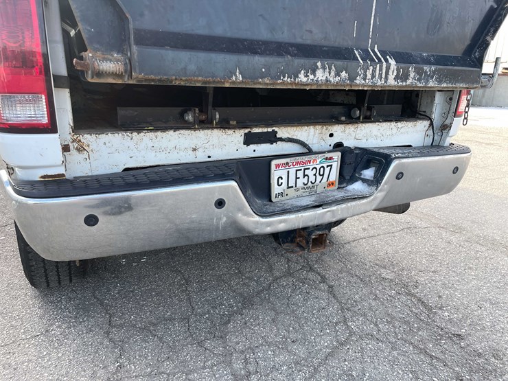 2016-ram-2500-tradesman-image-23