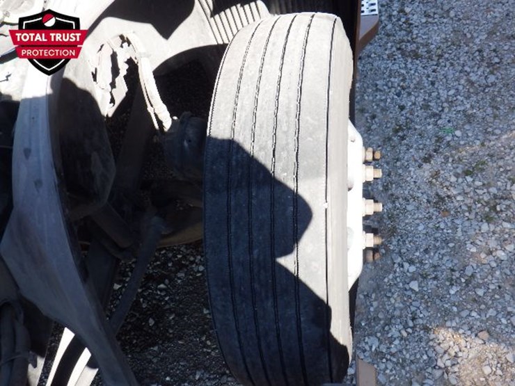 2023-volvo-vnl-760-image-25