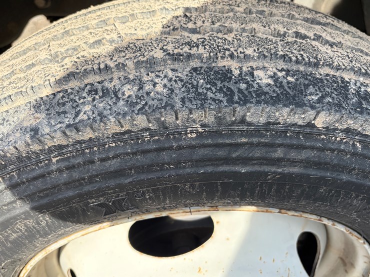 2008-ford-f550-xl-image-2