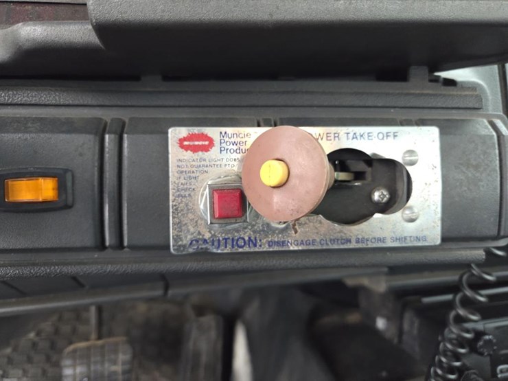 1999-caterpillar-3126-image-73