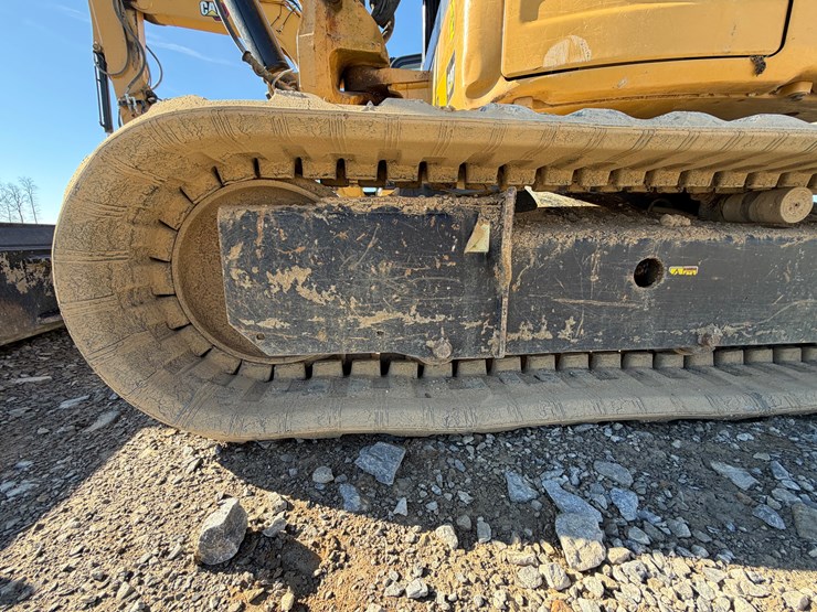 caterpillar-305e2-cr-image-11