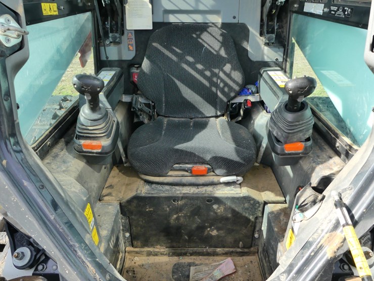 2024-bobcat-t86-image-13