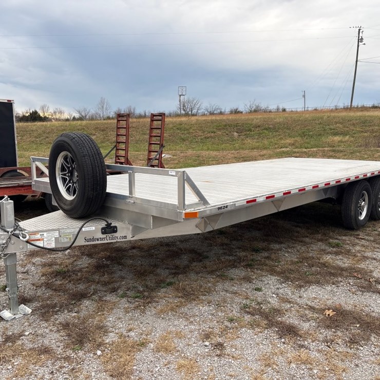 #30711 • 2023 SUNDOWNER 8’ X 24’ TANDEM AXLE MULTI PURPOSE