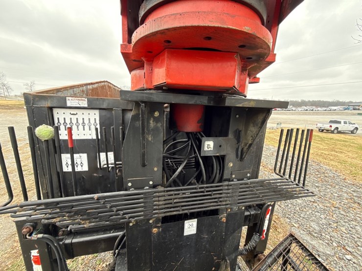 #30694-•-2008-sterling-litter/debris-truck-image-16