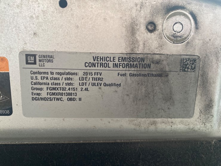 2015-chevrolet-equinox-lt-image-21