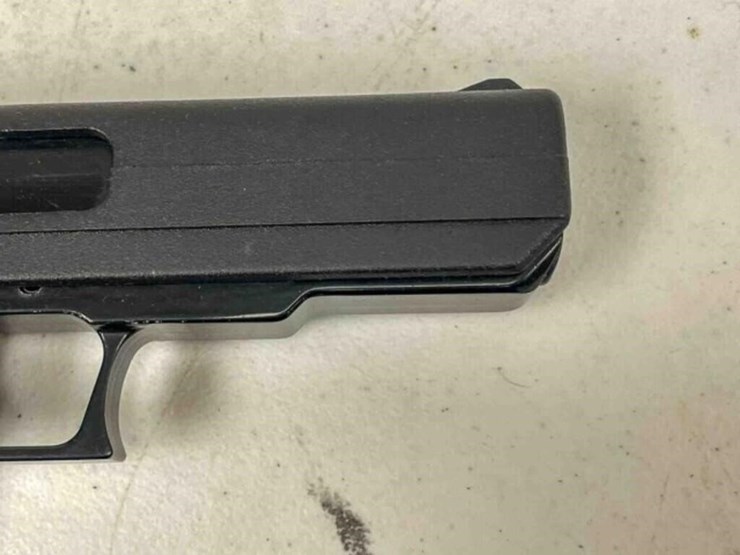 hi-point-pistol-image-10