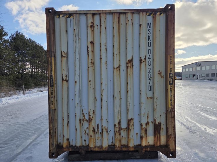 #5015-•-40'-shipping-container-image-4