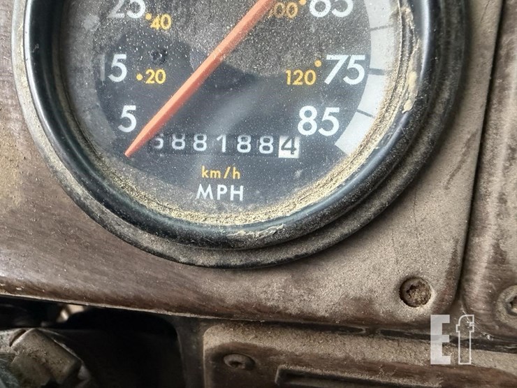 1992-freightliner-fld120-image-20