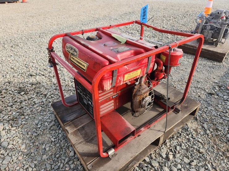 #6032-•-dayton-professional-3000-watt-portable-generator-image-3