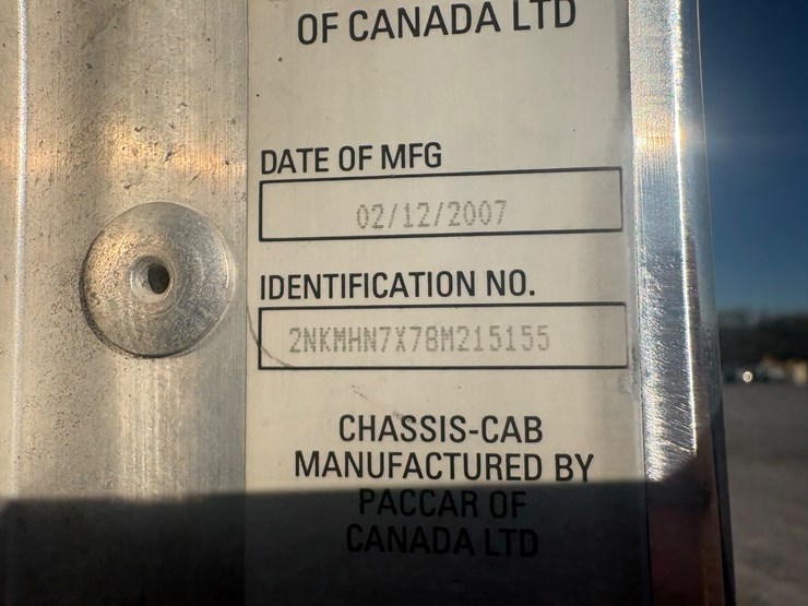 2008-kenworth-t300-image-19