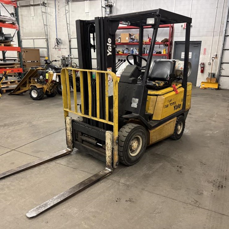 #2227 • Yale A673971 Forklift