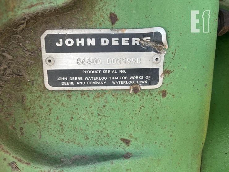 john-deere-8640-image-26