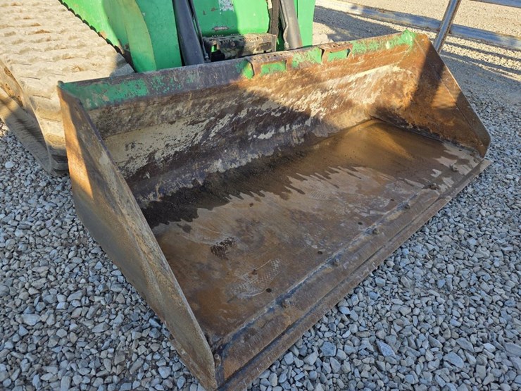 2018-bobcat-t740-image-9