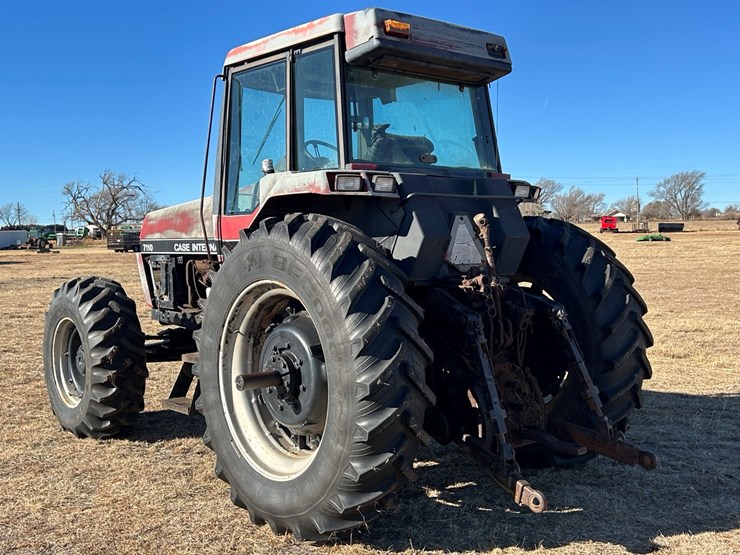 case-ih-7110-image-3