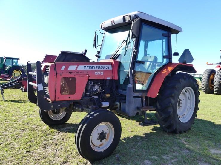massey-ferguson-573-image-2