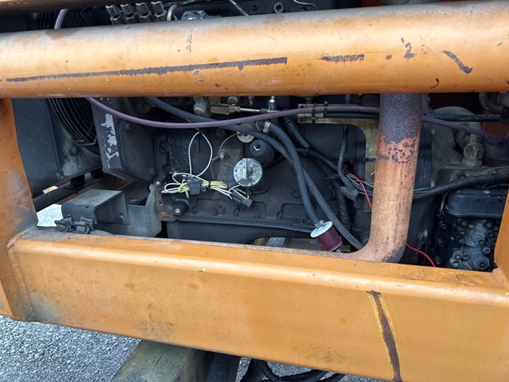 lull-644b-42-image-15