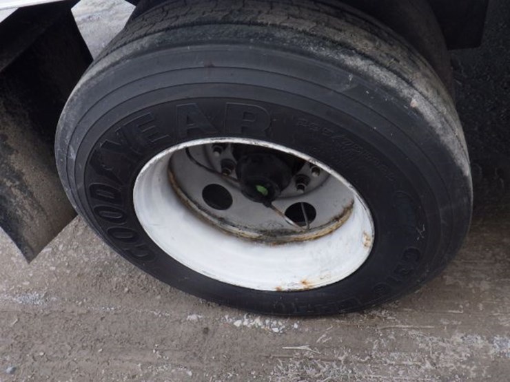 hyundai-translead-image-14