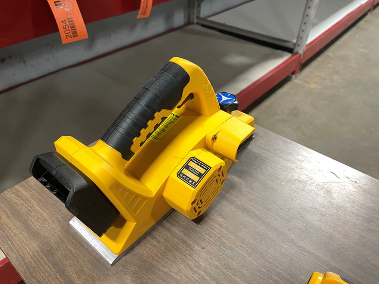 #2063-•-dewalt-compatible-20/60-v-cordless-wood-planer-(cw)-image-4