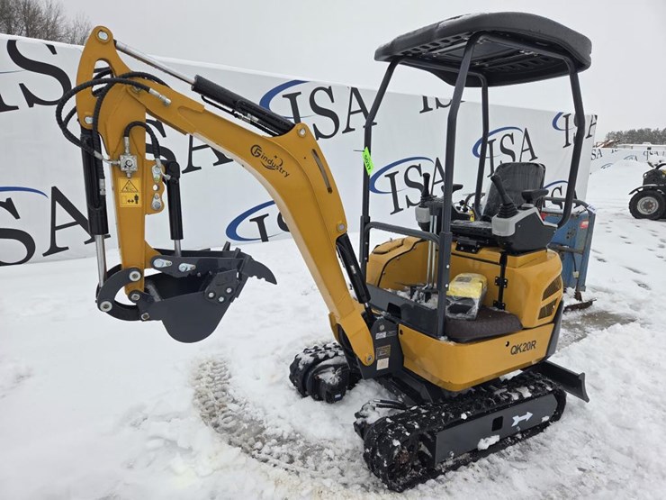#5037-•-cfg-industrial-qk20r-mini-excavator-image-1