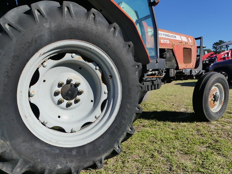 massey-ferguson-573-image-7