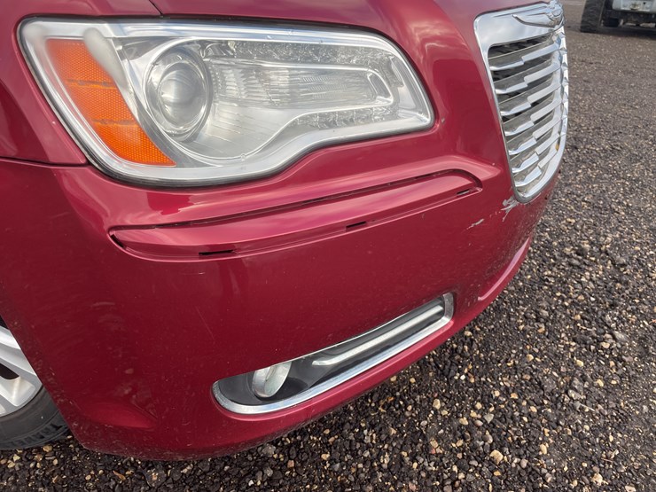 #1024-•-2012-chrysler-300-awd-sedan-(has-paperwork-to-obtain-title)-image-13