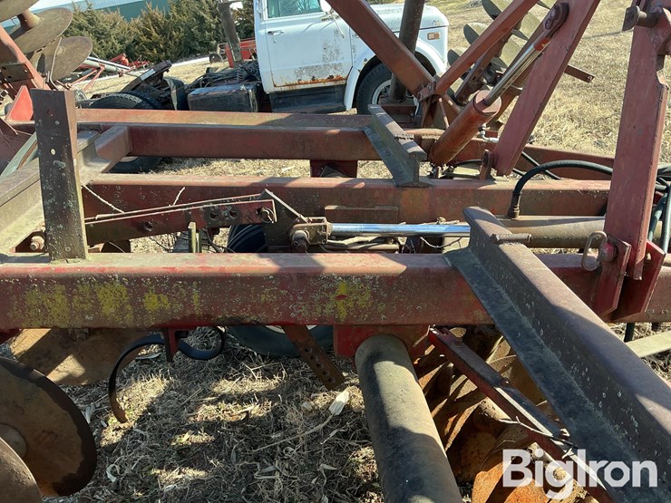 international-490-image-20