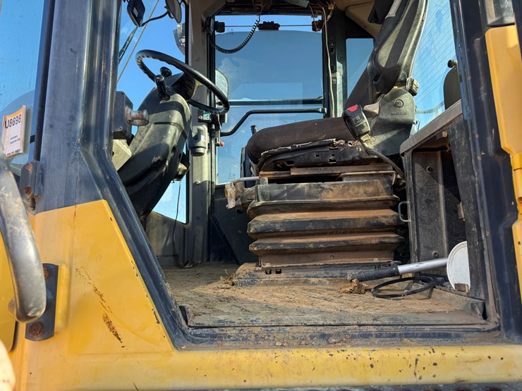 komatsu-wa380-7-image-48