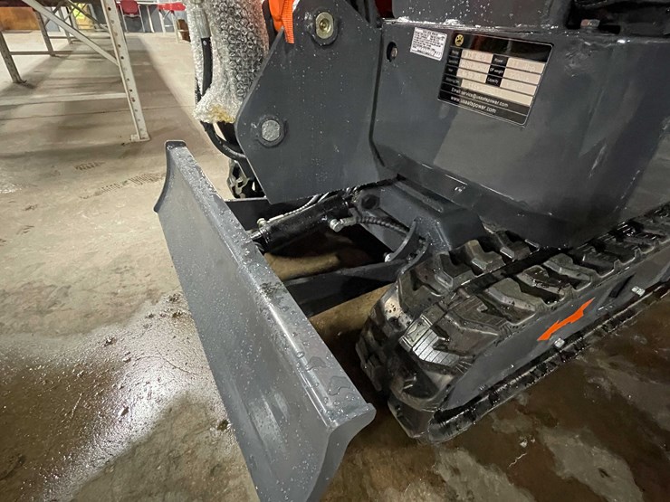 #2001-•-2025-unused-me18-mini-excavator-(o9)-image-7