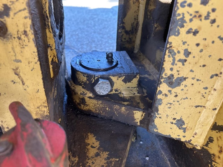 1992-caterpillar-cs-563-image-20