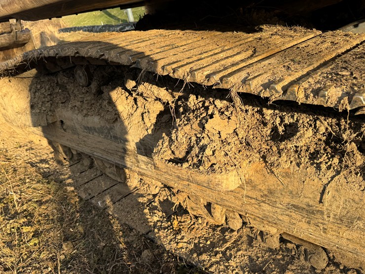 komatsu-pc270-lc-8-image-92