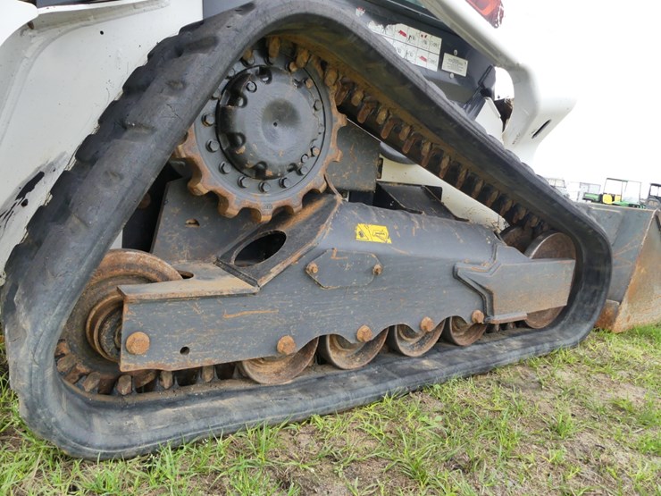 2021-bobcat-t66-image-6