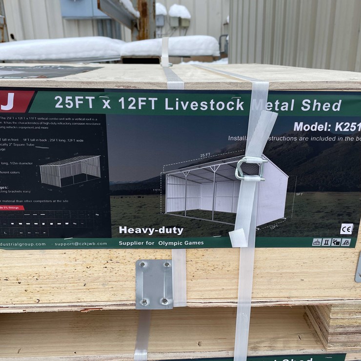 #4056 • 25' x 12' Livestock Metal Shed (O12)