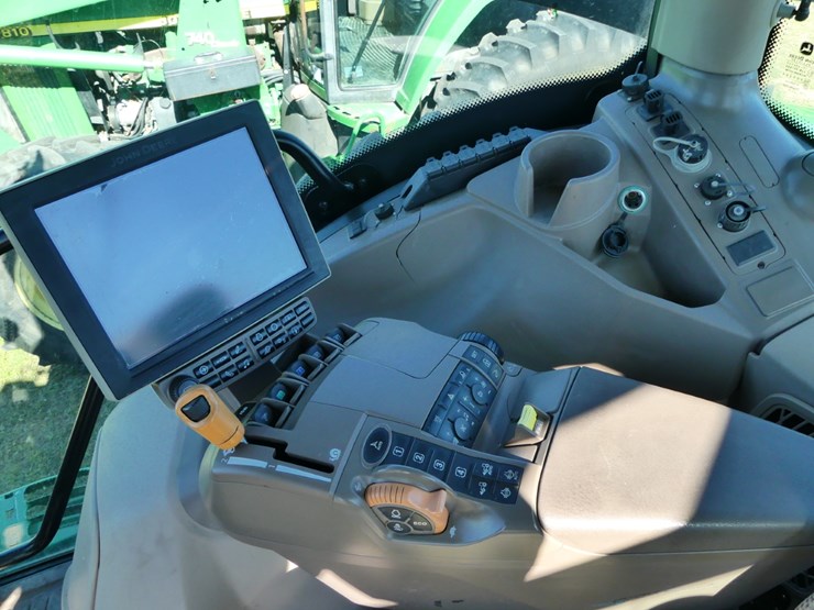 2017-john-deere-6195r-image-15