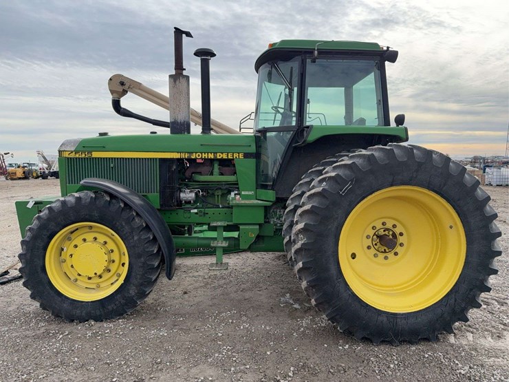 john-deere-4555-image-4