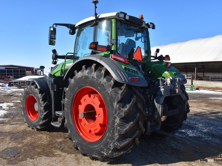 2023-fendt-728-vario-image-7