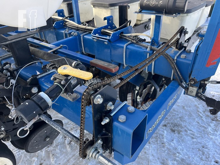 kinze-3000-image-16