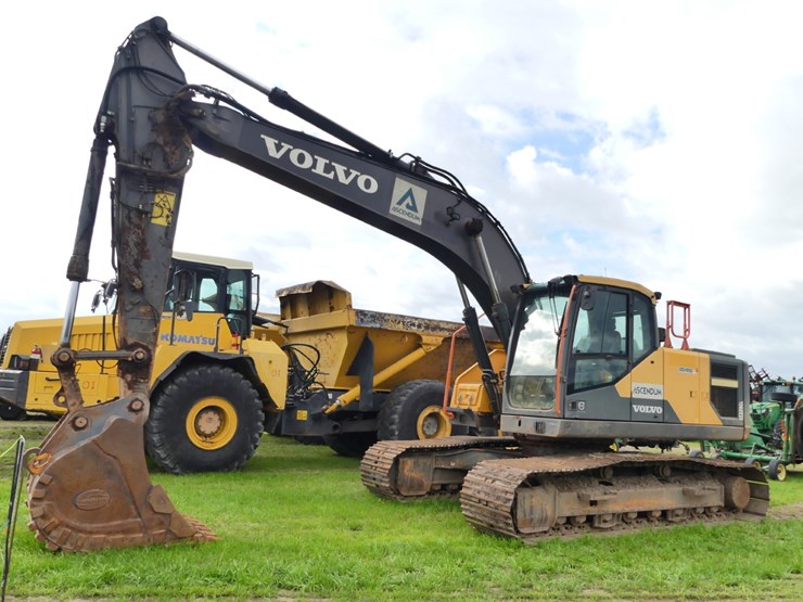 volvo-ec220el-image-1